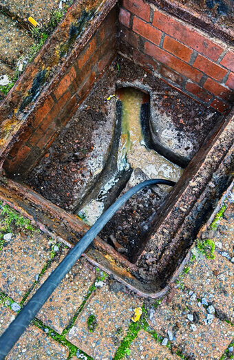 https://plumberbooragoon.com.au/uploads/2025/06/blocked-drains-644040.jpg