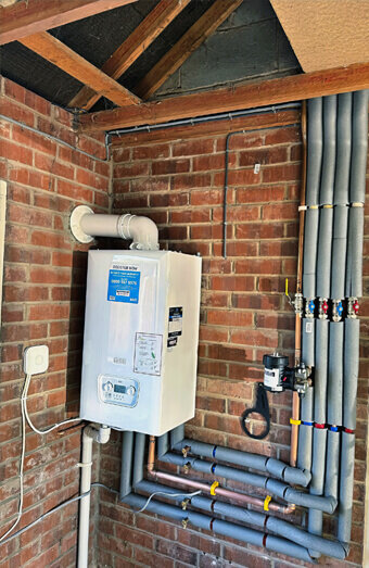 https://plumberbooragoon.com.au/uploads/2025/06/commercial-plumbing-497911.jpg