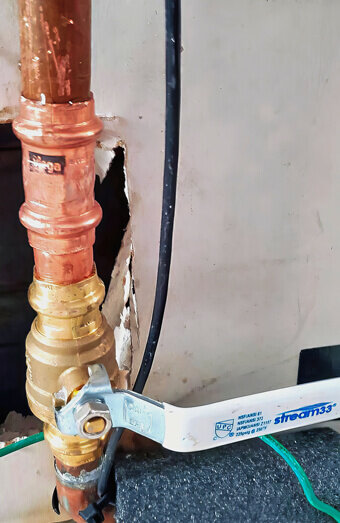 https://plumberbooragoon.com.au/uploads/2025/06/gas-plumbing-904682.jpg