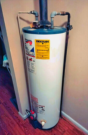 https://plumberbooragoon.com.au/uploads/2025/06/hot-water-375140.jpg